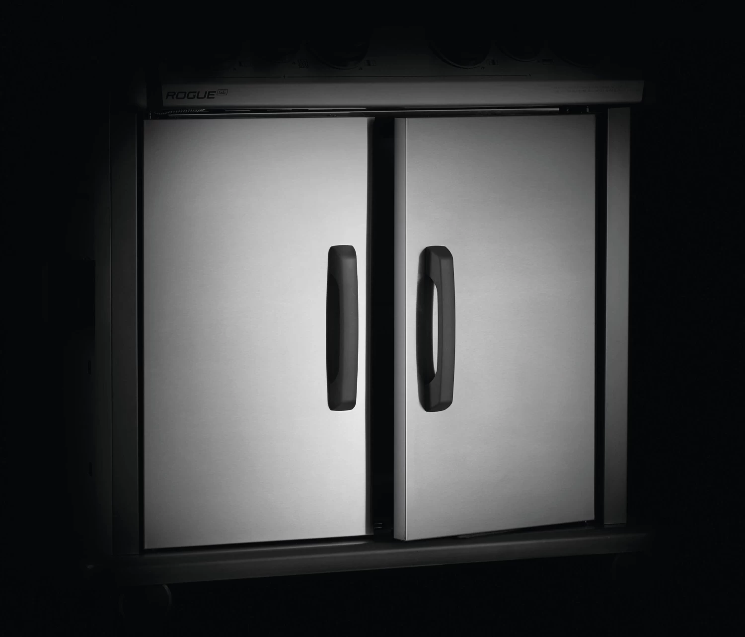 Napoleon Rogue Series 525 RSE Infrared Rear & Side Burner 14 Napoleon Rogue Series 525 RSE Infrared Rear & Side Burner - Image 12